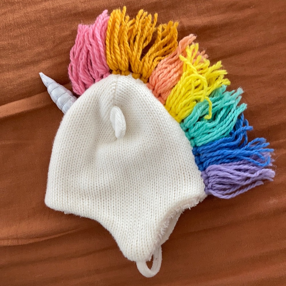 Target 12-24 months rainbow Unicorn beanie hat